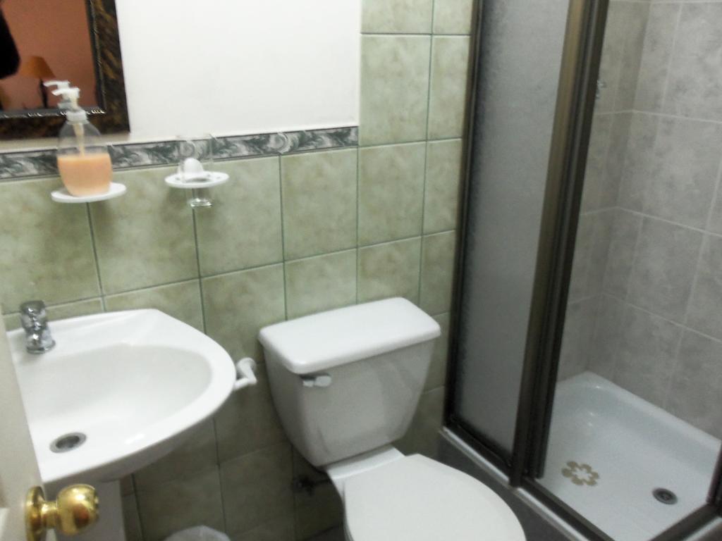 Hostal Joshiken Punta Arenas Camera foto