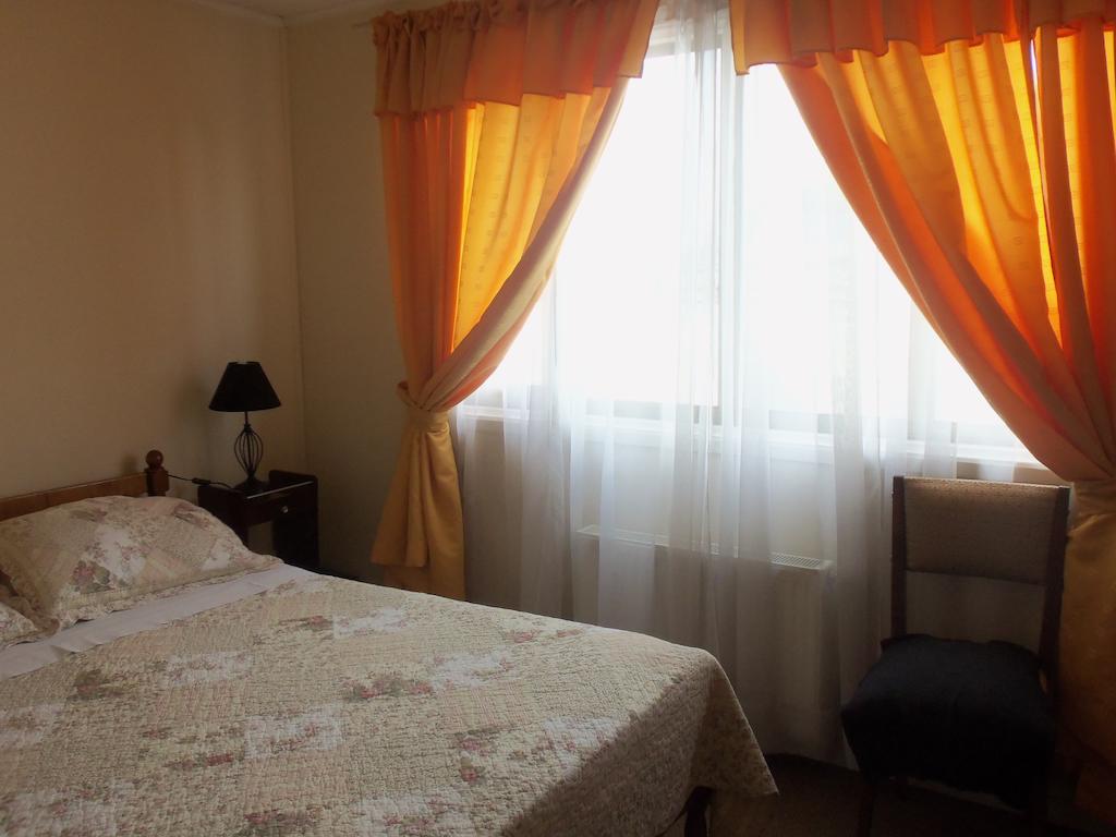 Hostal Joshiken Punta Arenas Esterno foto
