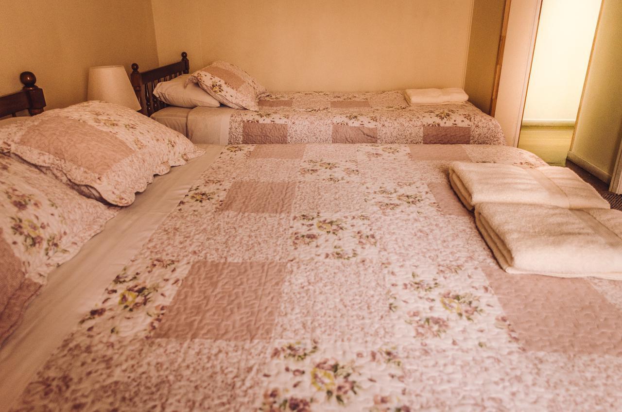 Hostal Joshiken Punta Arenas Esterno foto